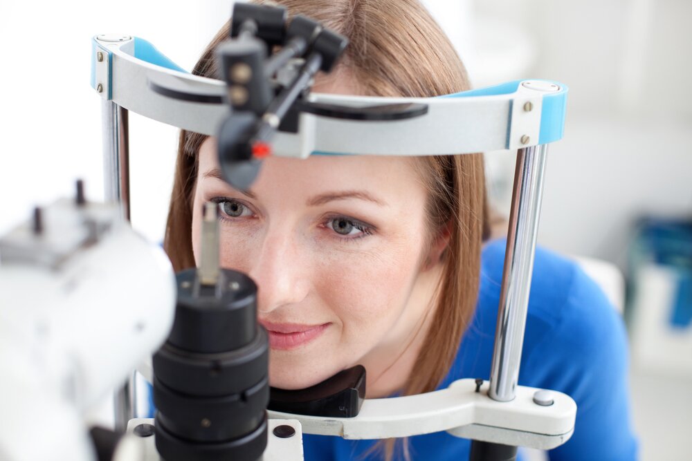 patient getting eye exam